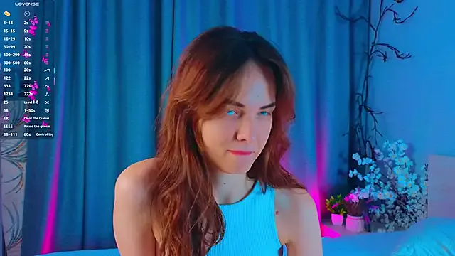 LisaDrake — Hard Fingering  wet pussy
