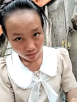 liu-liusexy — Small breasts