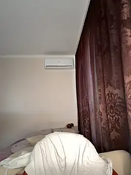 Lizza_xxx — show tits