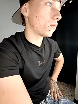Logan_sixxer —   