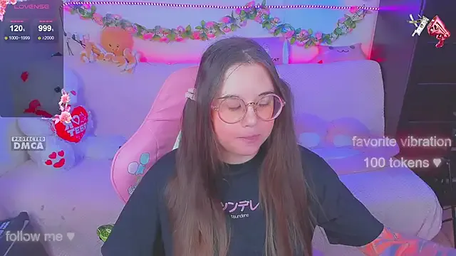 Lolisuccub —  show cute tits 