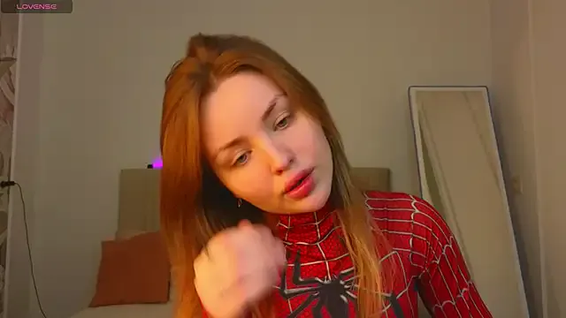 Lora_Rosee — pose doggi + 5x slap