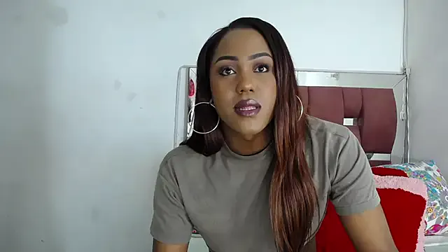 LoraineBigCockTs — 40000