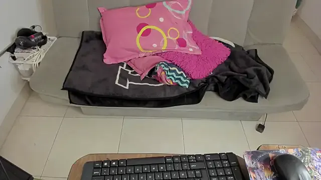 lordpussy__ — show boobs