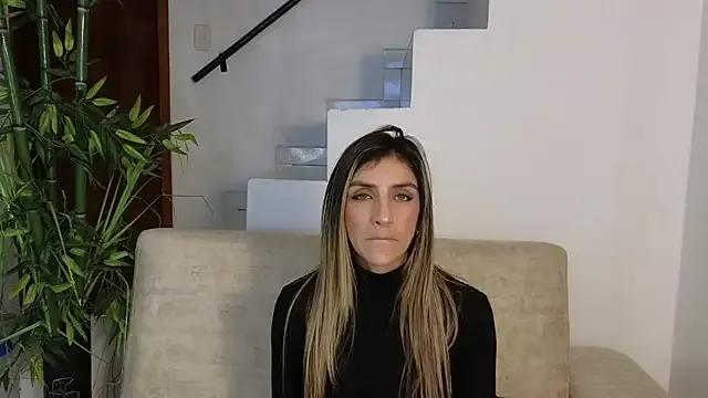 Lorenne_Miller — NAKED AND PLAY PUSSY