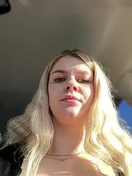 Love_Bri — Freechat on StripChat