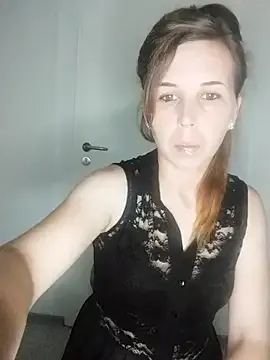 loveis007 — Blow a kiss to every new subscriber