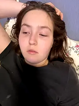 LOVELY_BETTY_Tq — Show boobs hot play