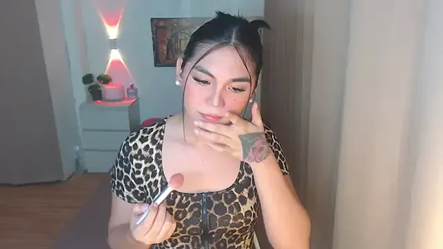 Lovely_jassy — MAKE ME WET