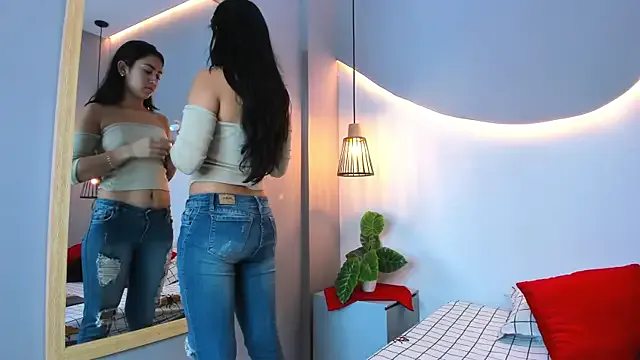 lucelly_15 — show Deep throat blowjob 