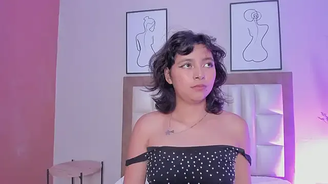 LuciaFerrero — I open my pussy and whip it.