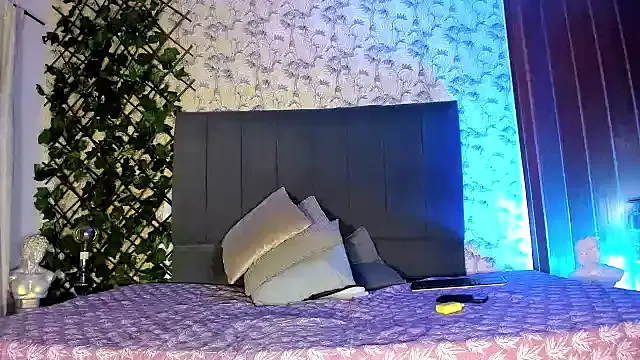 luciana_valentina — explosive cum show 