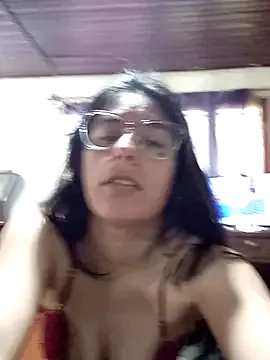 lucixxx14 — Me cojen a fuera