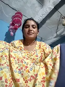 LUCKY_cut — Freechat on StripChat