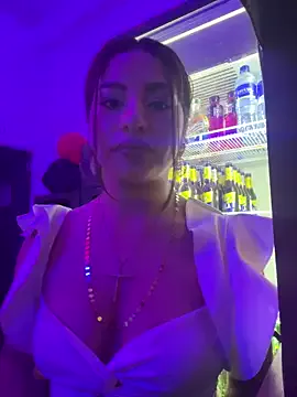 lucykinky22 — Mostrar tetas