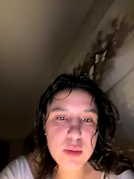 Luisaa_rosee — Show tits