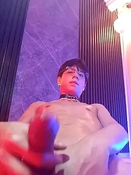 luixdust_ — undress my pretty body