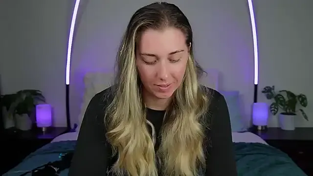 Lulu_berkeley — Freechat on StripChat