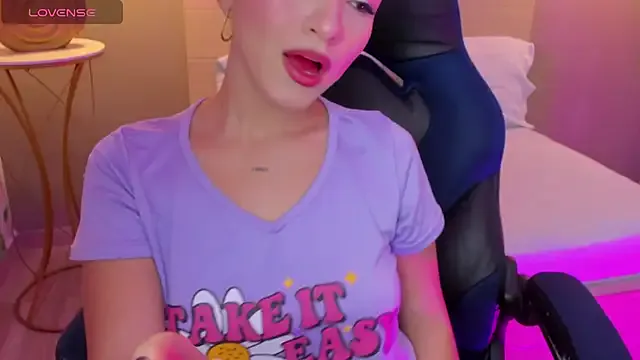 luma_sky_ — spit m tits