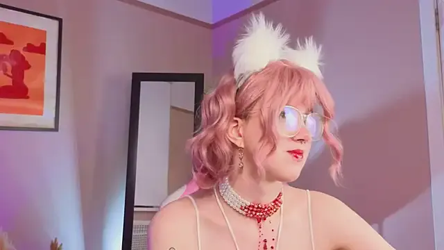 luna__light — Deep eye contact & lick fingers