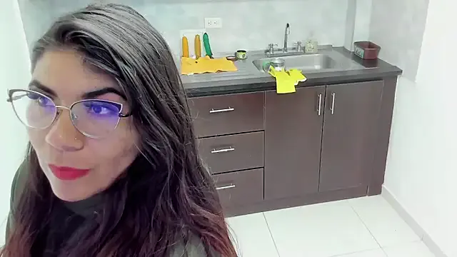 Luna_Dumont — Show pussy