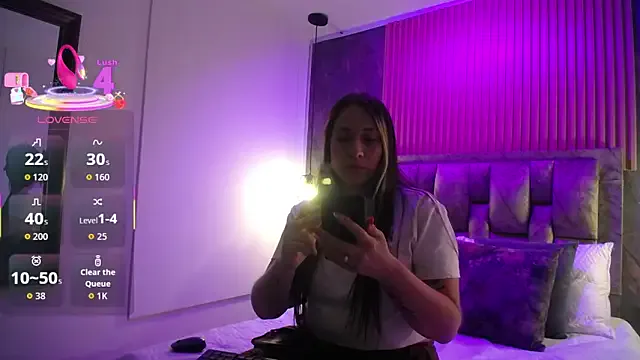 luna_killari — Erotic dance with slow music.