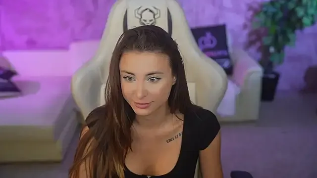 Luna_secretgirl — slapp my ass