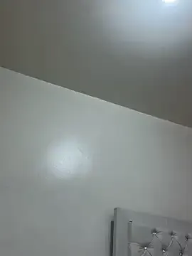 Luna_star3 — spank ass x 5