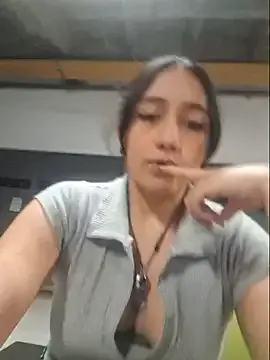 Lunaa_Crow — Show boobs