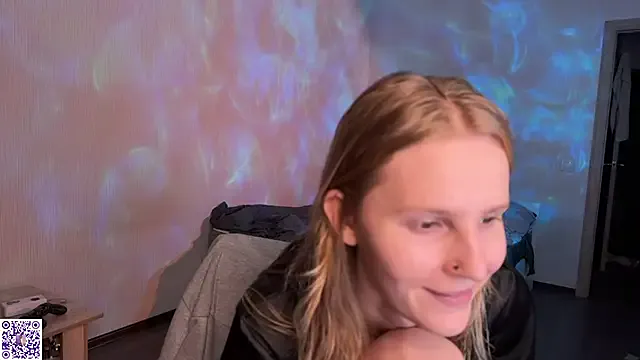 Lunaacyy — hand bra