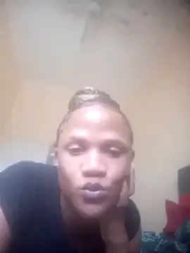 LuthandoBeee — Freechat on StripChat