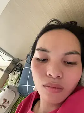 Ly_xx — Love