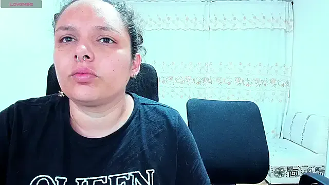Mabelydani — French kiss with a lot of tongue