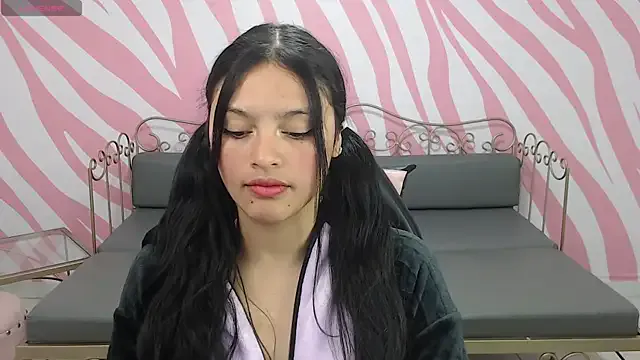 maddie__cute — Out of pants 