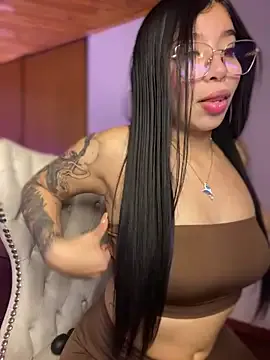 Maddy_Piink — Spank ass