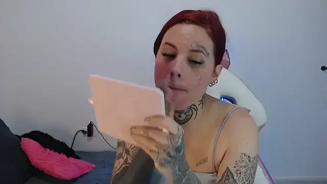 Maddy_Vicius19 — big squirt