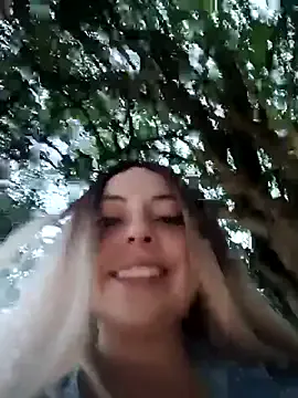madelaine- — masturbate in public