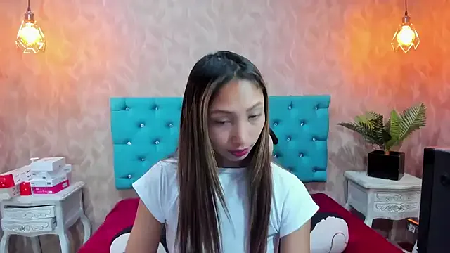 MadelineDoll — Freechat on StripChat