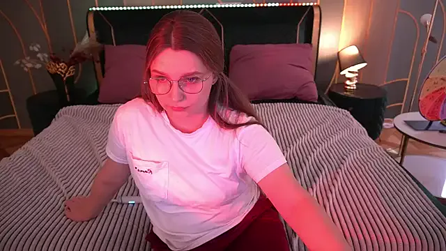 MagicPeachh_ — Freechat on StripChat