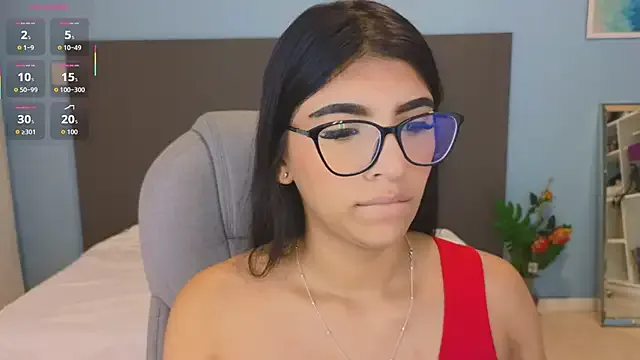 maiaa_ruiz — Dance naked