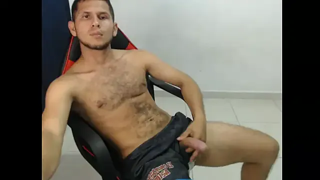 maik_135 — Freechat on StripChat