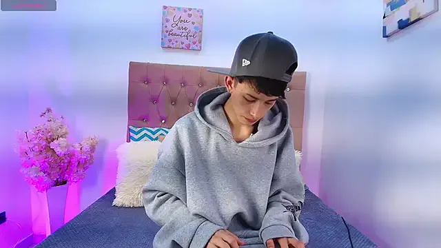 MaikCarver — show dildo