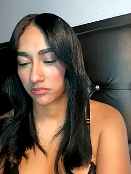 mailyreid — FUCK IN DOGGY + ASS RED 
