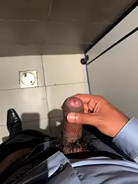 male62 — Public cum out