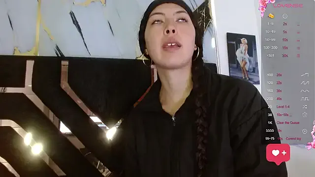 MalejaHottCs — spank Ass x10 