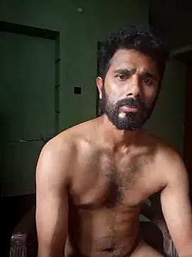 MALLUboy-04 — Cum eating