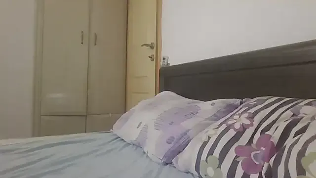 Margarita2500 — Je me masturb + vido