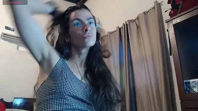 MARIELSINS_1111 — SHOW FOXTAIL