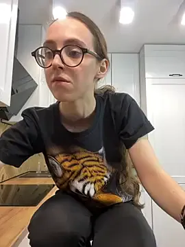 MartiniiSelenna — Doggy pose