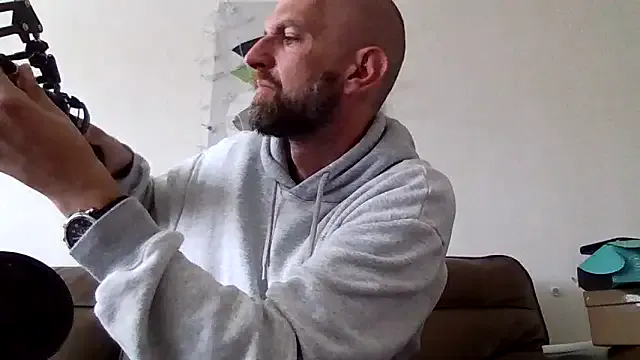 Matts1988 — 1 min toy control! last tipper